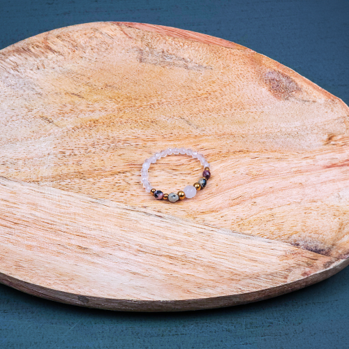 Pierścionek Serce Światła – ręcznie robiona biżuteria z kamieni