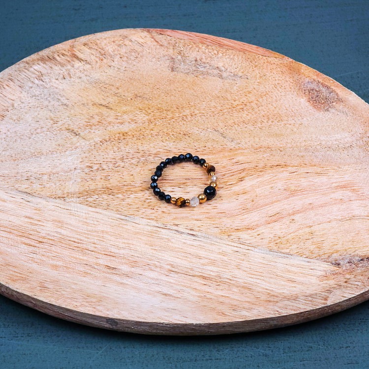 Pierścionek Straż Energii – ręcznie robiona biżuteria ochronna