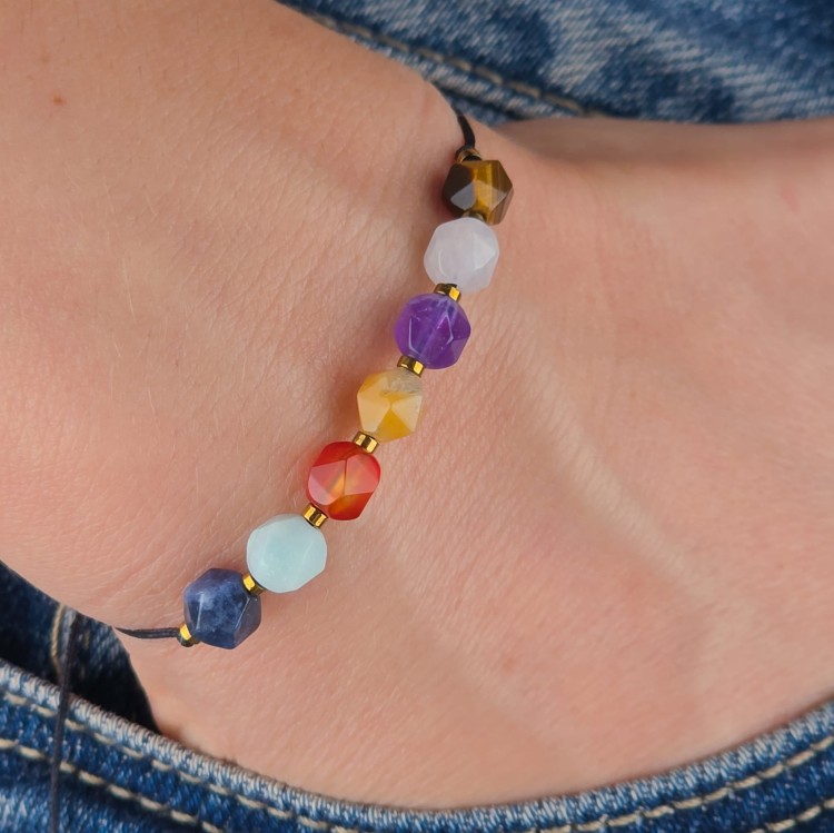 Bransoletka Harmonia Czakr – energia przepływu i pozytywna aura