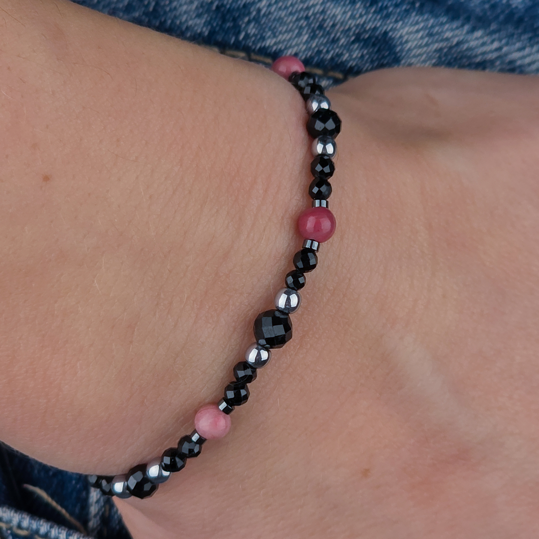 Bransoletka sznurkowa Serce w Równowadze – rodonit, turmalin, srebrny hematyt